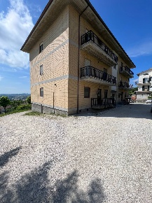 Foto Appartamento in via gaspere spontni, Montegiorgio di 109 m² in vendita