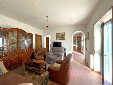 Foto Villa bifamiliare in Via Di Pozzale, Chiesina Uzzanese di 220 m²