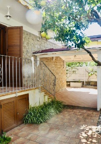 Foto Villa unifamiliare in via Parmenide, Ascea in vendita