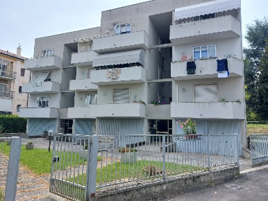 Foto Appartamento in Via Coronelli 44, Rovigo Centro Storico di 85 m²