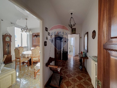 Foto Appartamento in Via Frentana, Castel Frentano di 80 m² con 5 locali