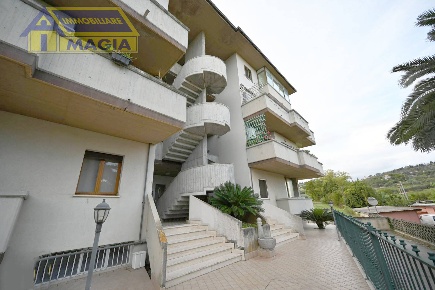 Foto Appartamento a Monsampolo del Tronto di 122 m² con 5 locali in vendita