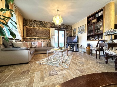Foto Villa singola in Via Filippo Turati, Montepaone in vendita