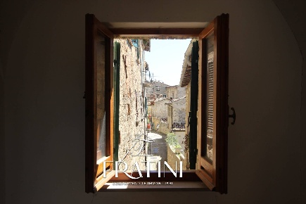 Foto Appartamento in Via Marconi, Civitella del Tronto Centro di 139 m²