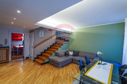 Foto Appartamento in via locatelli, Mapello di 126 m² con 3 locali
