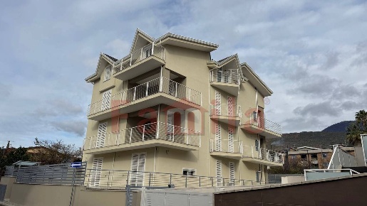 Foto Appartamento a Mugnano del Cardinale di 100 m² con 4 locali in vendita