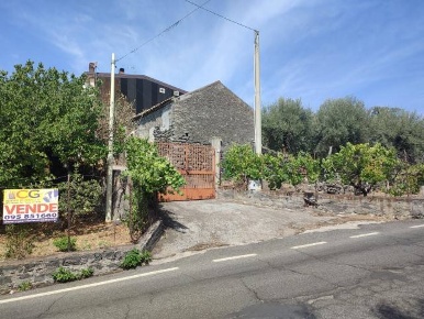 Foto Villa unifamiliare a Ragalna di 130 m² con 4 locali in vendita