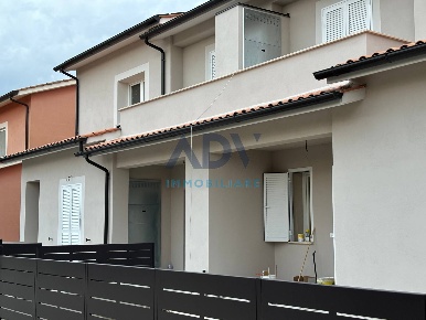 Foto Villa a schiera a Cannara di 95 m² con 3 locali in vendita