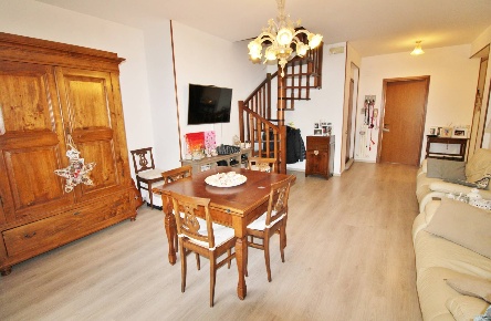 Foto Appartamento in via bixio, Monsampolo del Tronto di 190 m² in vendita
