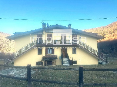 Foto Appartamento in MORI FASTRO, Valbrenta di 69 m² con 3 locali