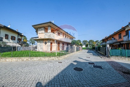 Foto Appartamento in don isaia abate, Osio Sopra in vendita