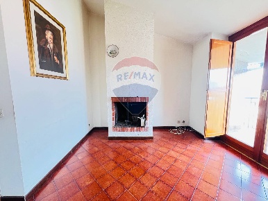 Foto Appartamento in Corso Umberto I, Alvignano di 145 m² con 4 locali