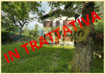 Foto Villa unifamiliare in Via Belvedere, Olginate di 100 m² con 3 locali