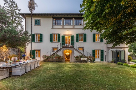 Foto Villa unifamiliare in vicopelago, Lucca Massa Pisana - Vicopelago