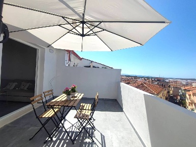 Foto Appartamento in Salita Rombi, Carloforte di 140 m² con 3 locali