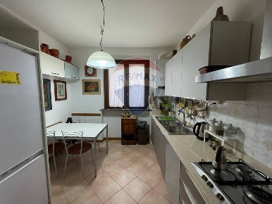 Foto Appartamento in Via Contessa Casalini, Bagni di Lucca di 100 m²