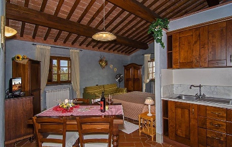 Foto Appartamento in Via Cesare Battisti, Crespina Lorenzana di 25 m²