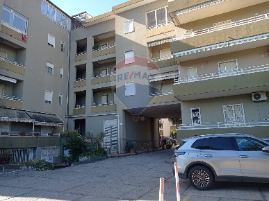 Foto Appartamento in via Giuseppe Garibaldi, Calatabiano di 45 m²
