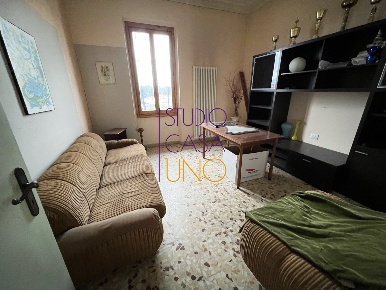 Foto Appartamento a Laterina Pergine Valdarno di 181 m² con 7 locali