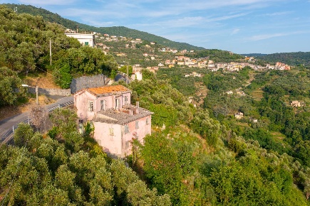 Foto Villa singola in VIA CAV. FELICE COGORNO, Cogorno di 259 m² in vendita