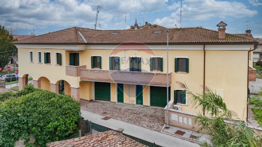 Foto Appartamento a Tresignana di 120 m² con 4 locali in vendita