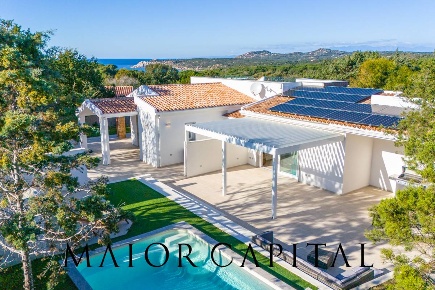 Foto Villa singola in Santa Teresa Gallura, Santa Teresa Gallura di 250 m²