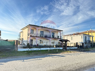 Foto Appartamento in via Di Vittorio, Giussago in vendita