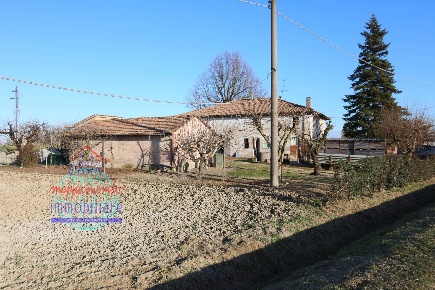 Foto Villa bifamiliare in VIA BISANA INFERIORE, Castello d'Argile di 200 m²
