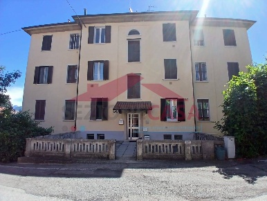 Foto Appartamento in VIA GALILEI, Lurago d'Erba di 81 m² con 3 locali