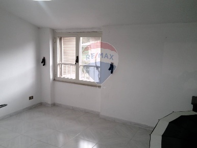 Foto Appartamento in Via degli Alpini, Carsoli di 110 m² con 3 locali