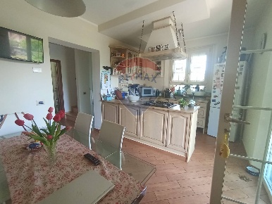 Foto Villa singola a Coreglia Antelminelli di 150 m² con 10 locali