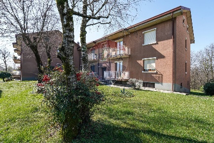 Foto Appartamento in VIA BEATA CATERINA CITTADINI, Bonate Sotto di 106 m²