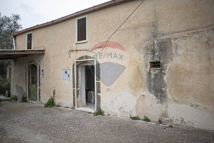 Foto Villa unifamiliare in CONTRADA TRE CANALI, Vizzini di 94 m² in vendita