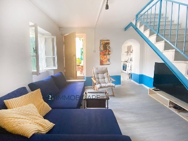 Foto Appartamento in Via 2 Giugno, Follo di 109 m² con 3 locali in vendita