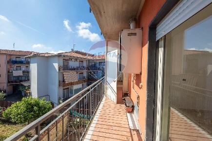 Foto Appartamento in VIA ETNA, Camporotondo Etneo di 90 m² con 3 locali
