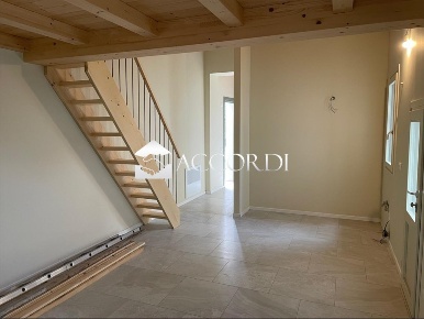Foto Appartamento a Colle Umberto di 70 m² con 2 locali in vendita