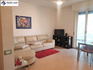 Foto Appartamento in VIA MANZONI, Sulbiate di 90 m² con 3 locali in vendita