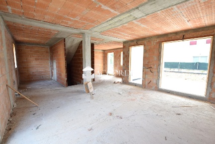 Foto Villa bifamiliare a Maser di 250 m² con 5 locali in vendita