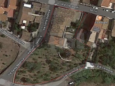 Foto Villa unifamiliare in Via Garibaldi, Calatabiano di 400 m² in vendita