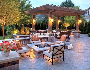 Foto Villa unifamiliare a Altivole di 225 m² con 5 locali in vendita