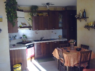 Foto Appartamento a Uzzano di 65 m² con 3 locali in vendita