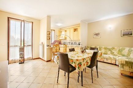 Foto Appartamento in VIA ROMA, Offlaga di 100 m² con 3 locali in vendita