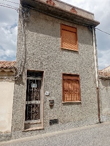 Foto Villa unifamiliare a Rometta di 40 m² con 3 locali in vendita