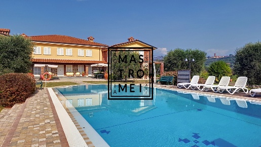 Foto Villa unifamiliare in Via Poggio Baldino, Montecarlo in vendita