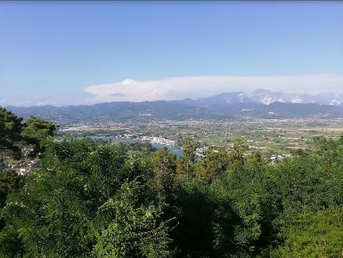 Foto Appartamento a Ameglia di 65 m² con 4 locali in vendita
