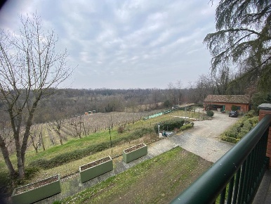 Foto Villa unifamiliare a Castell'Arquato di 256 m² con 8 locali in vendita