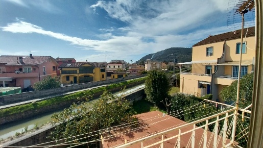 Foto Appartamento a Ameglia di 79 m² con 3 locali in vendita
