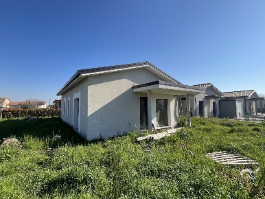 Foto Appartamento in via delfino gnesato 1, Albaredo d'Adige di 200 m²