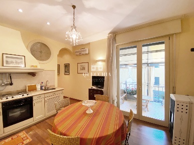 Foto Appartamento in via roma, Padenghe sul Garda di 55 m² con 2 locali