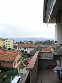 Foto Appartamento a Ameglia di 58 m² con 4 locali in vendita